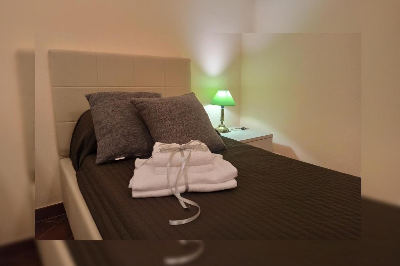 Airport Rooms - Bari Zewnętrze zdjęcie